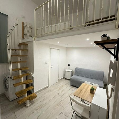 Vesuvia Guest House Neapol Zewnętrze zdjęcie