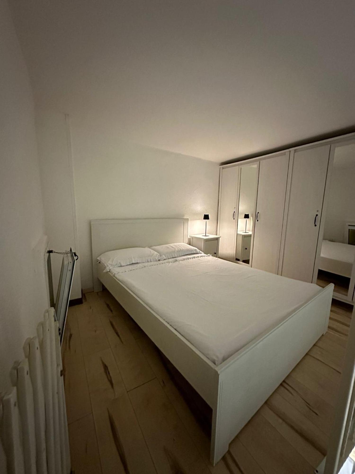 Vesuvia Guest House Neapol Zewnętrze zdjęcie
